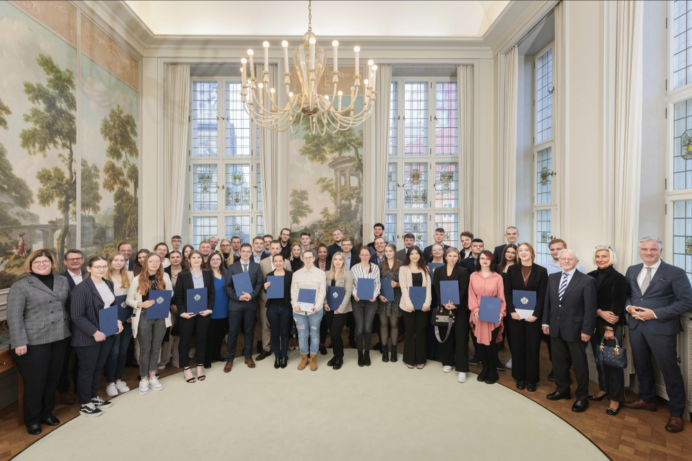 Nordic CAMPUS Absolventen erhalten Stiftungspreise für gute Leistungen
