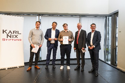 Frau Christina Kuhaupt 